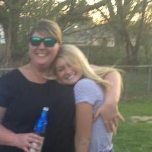 Meet your Posher, Christy